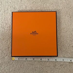 Hermes box